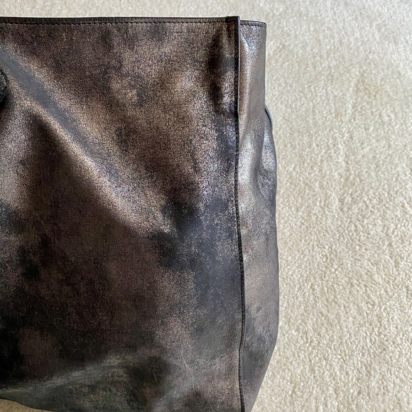 BALENCIAGA Metallic Milky Way Papier A4 Tote Bag - Picture 9 of 11